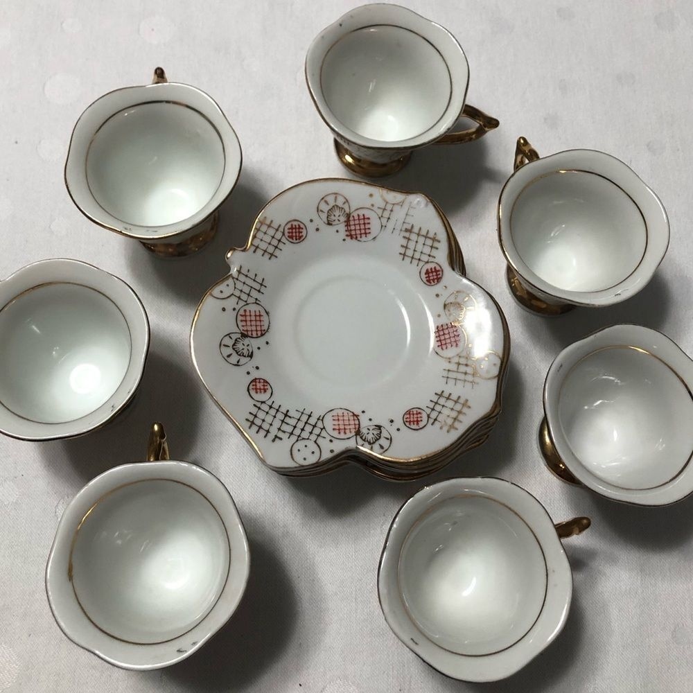RARE Cheltenham Japan Demitasse Espresso Cups & Saucers Hand Made Gold Geometric